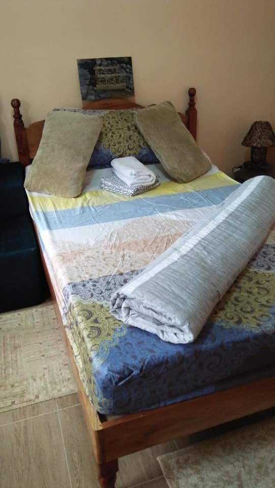Anvel Homestay Basco Extérieur photo