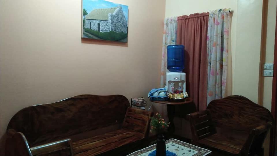 Anvel Homestay Basco Extérieur photo
